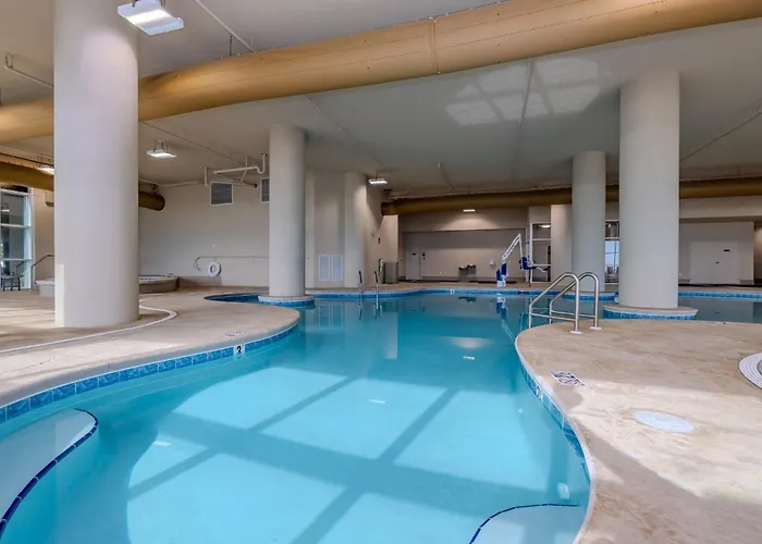 Phoenix Gulf Towers 1405 Apartment *