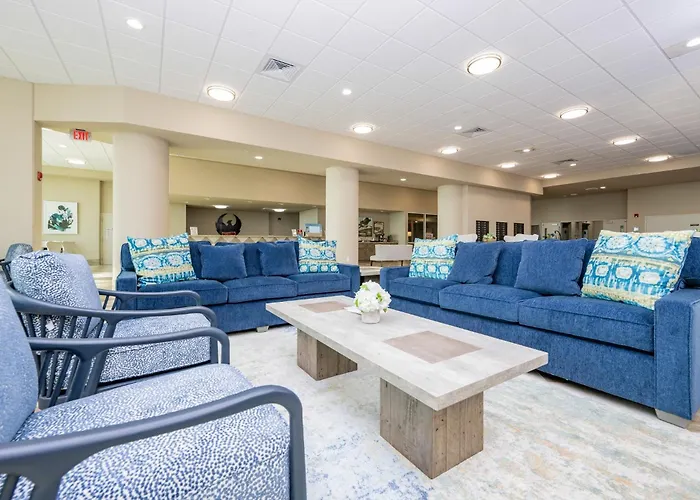 Phoenix Gulf Towers 1405