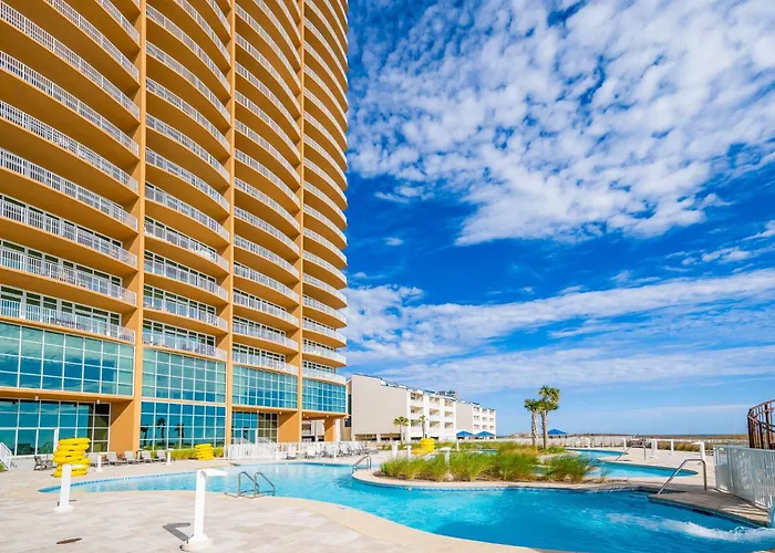 Phoenix Gulf Towers 1405