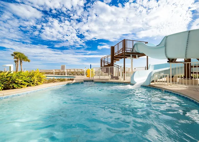 Phoenix Gulf Towers 1405 Apartment